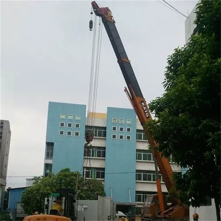 运河为什么要选择专业的吊车出租