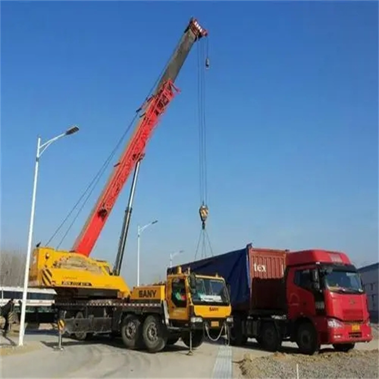 运河吊车出租吊装大件的时候的注意事项